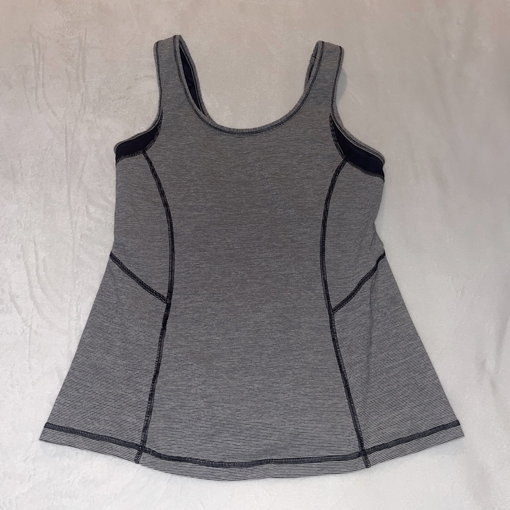 Brand new condition Lululemon Tank!